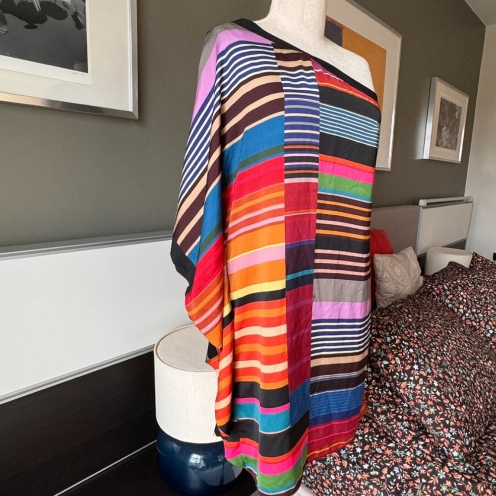 Colorful Striped Off-Shoulder Dress - Picture 7 of 8